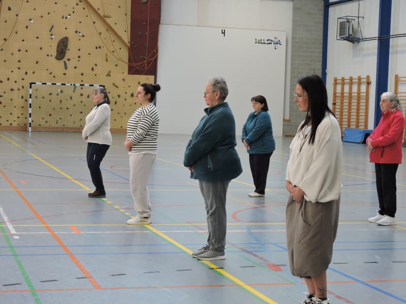 Les 4 premiers mouvements de la forme avec Yasmina