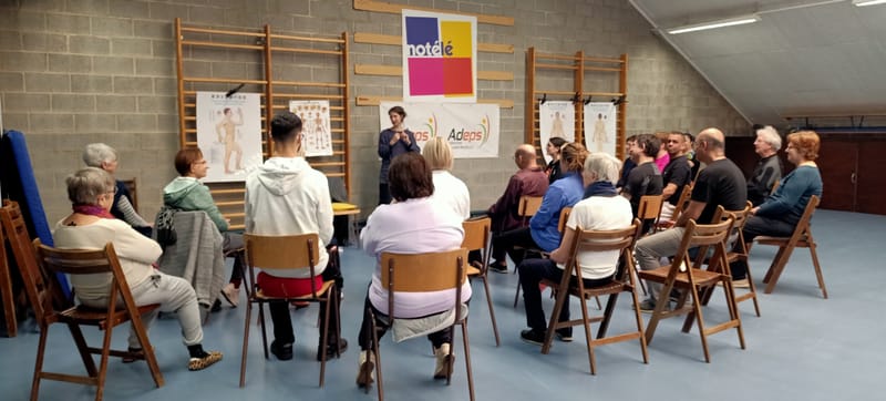 Durant la matinée : Qigong pour les cervicales et Qigong du Coeur