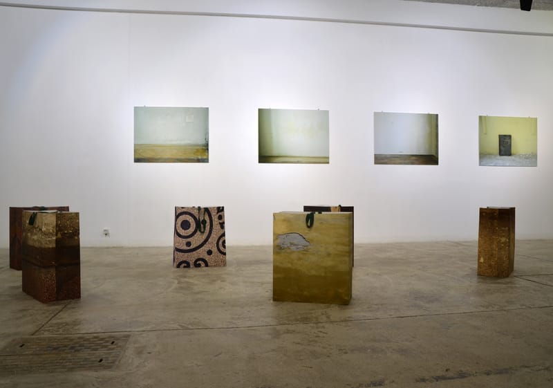 printelt papírobjektek