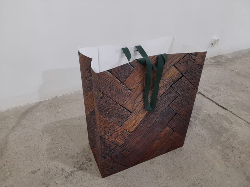 printelt papírobjektek