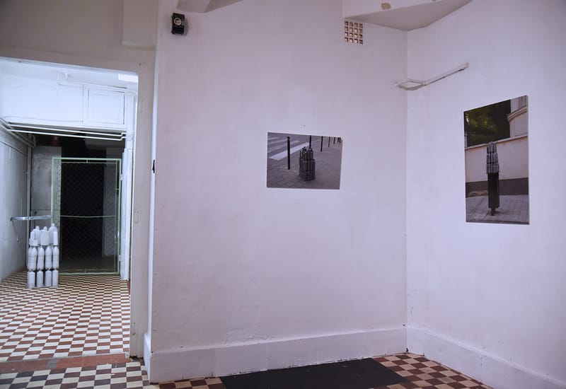 installáció: objektek, fotósorozat