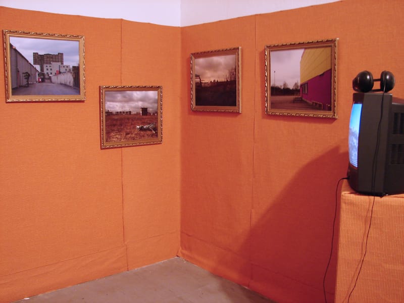 Nem-hely - Berlin, fotóinstalláció