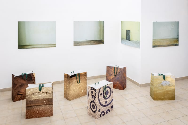 printelt papírobjektek