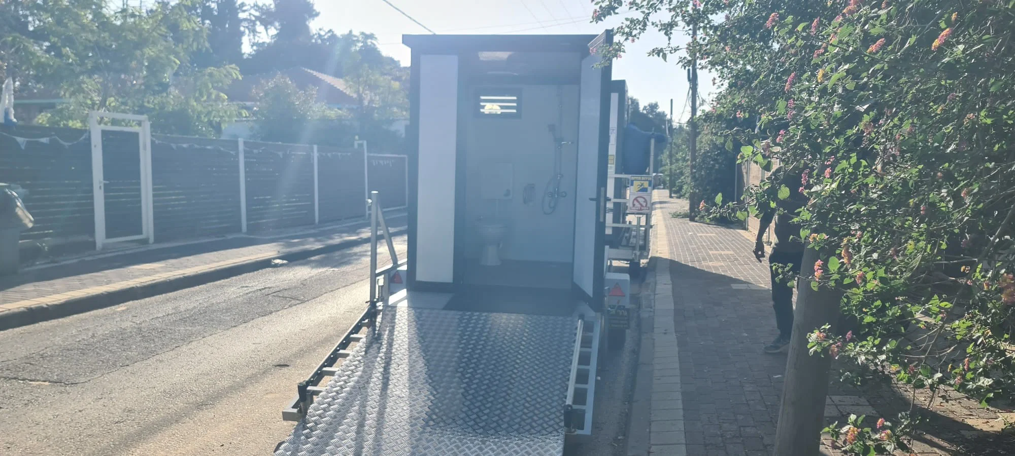 שירותים ניידים לאירועים – הפתרון החכם לכל מקום ולכל מזג אוויר כשאתם מארגנים אירוע – אל תשאירו את הנוחות מאחור