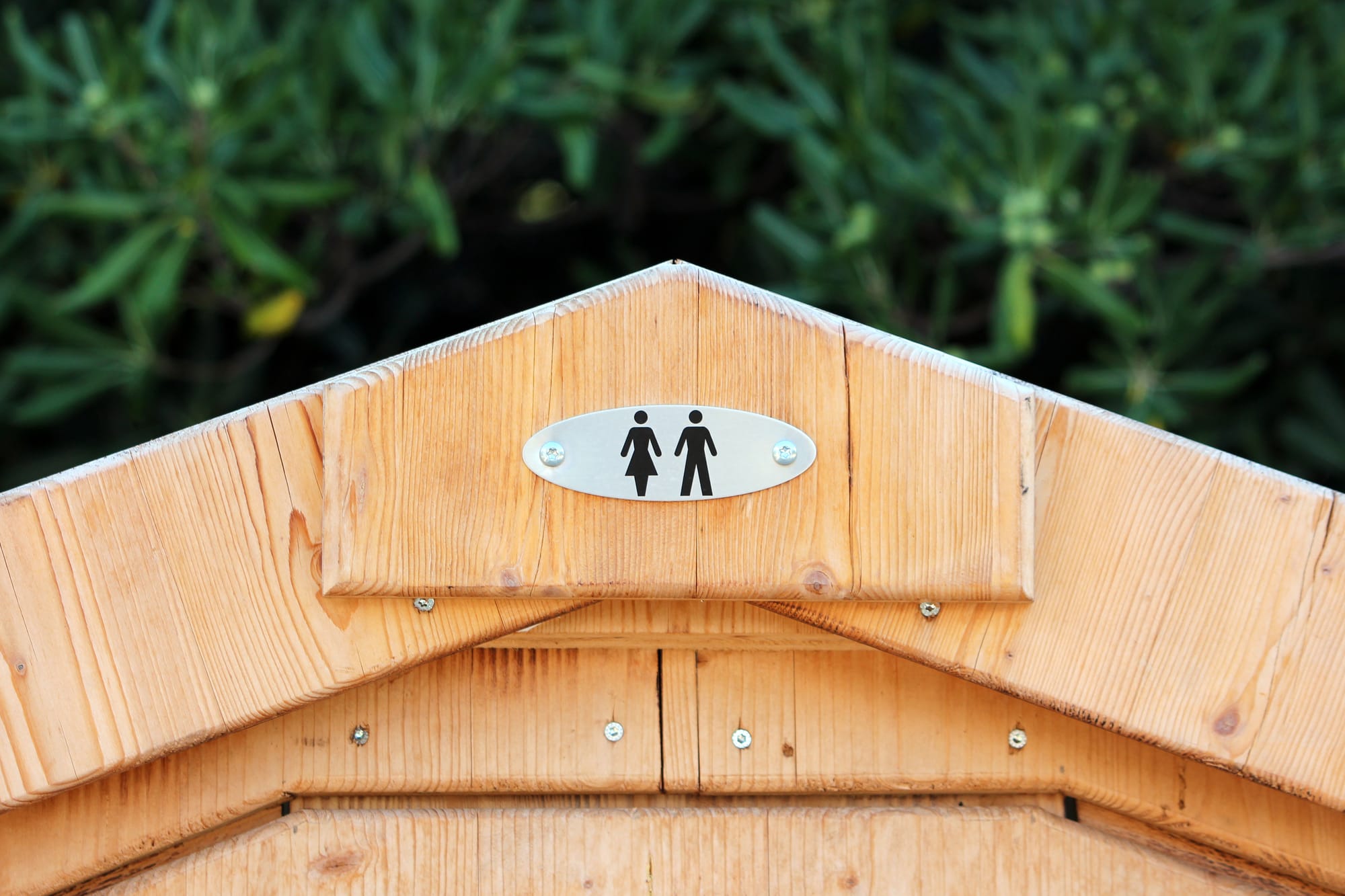 למה אנשים קונים שירותים ניידים?