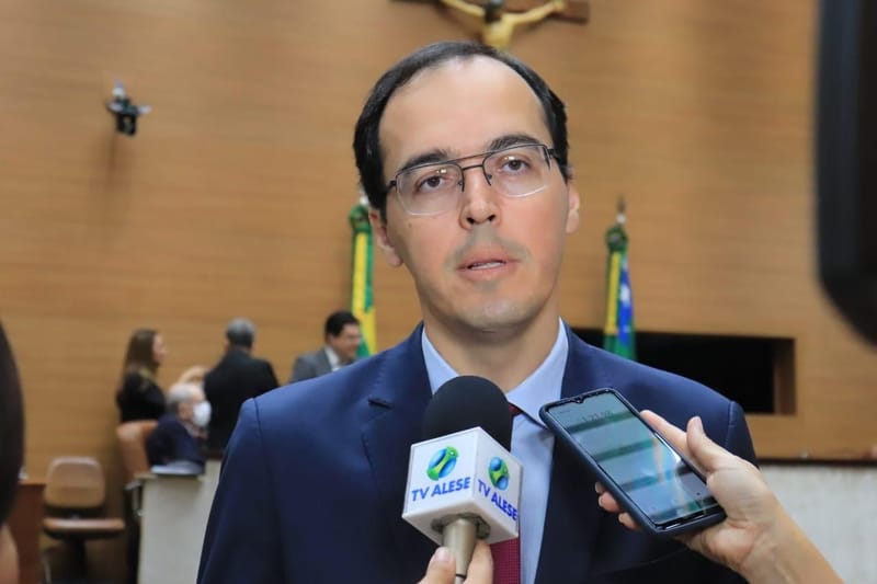 APROVADOS EM CONCURSO PRESSIONAM TJ DE SERGIPE POR CONVOCAÇÕES DURANTE VOTAÇÃO DO ORÇAMENTO 2026.