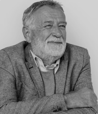 R. ROBERT