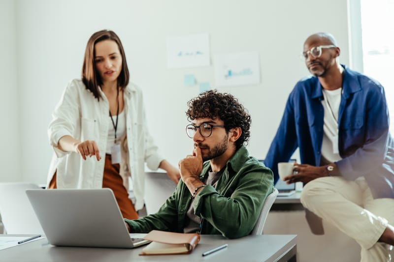 Group Functions is composed of service