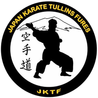 Karate tullins