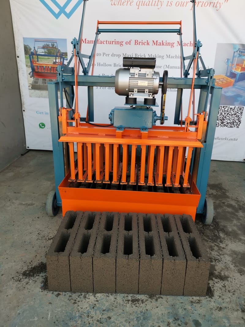 Electrical Egg-layer Bricks and Blocks making Machine