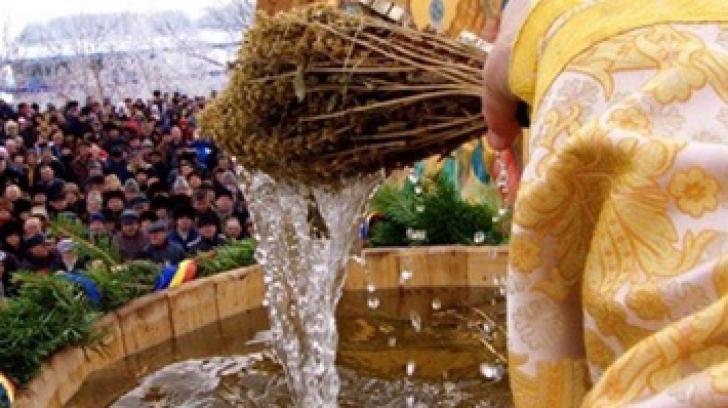 Botezul Domnului (Boboteaza - Dumnezeiasca Arătare)