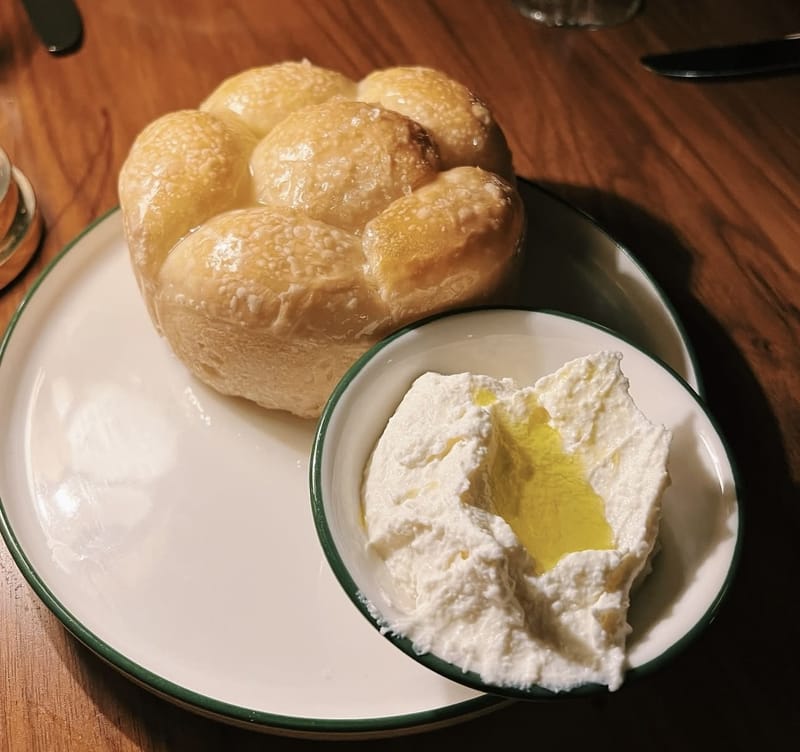 HONEY BUNS at Capri