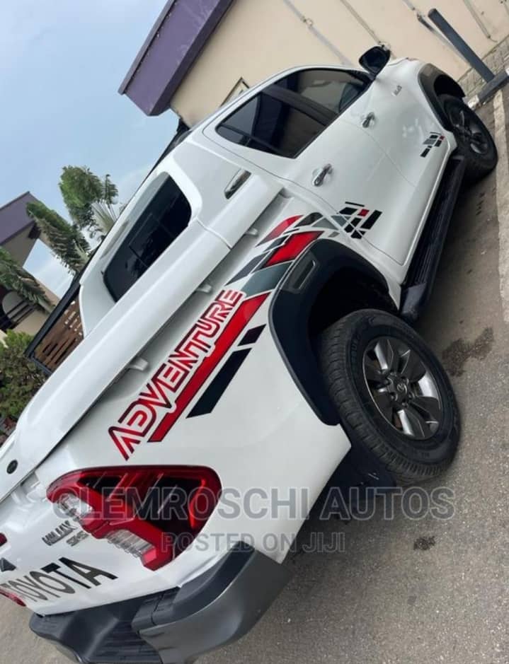 Toyota Hilux 2020