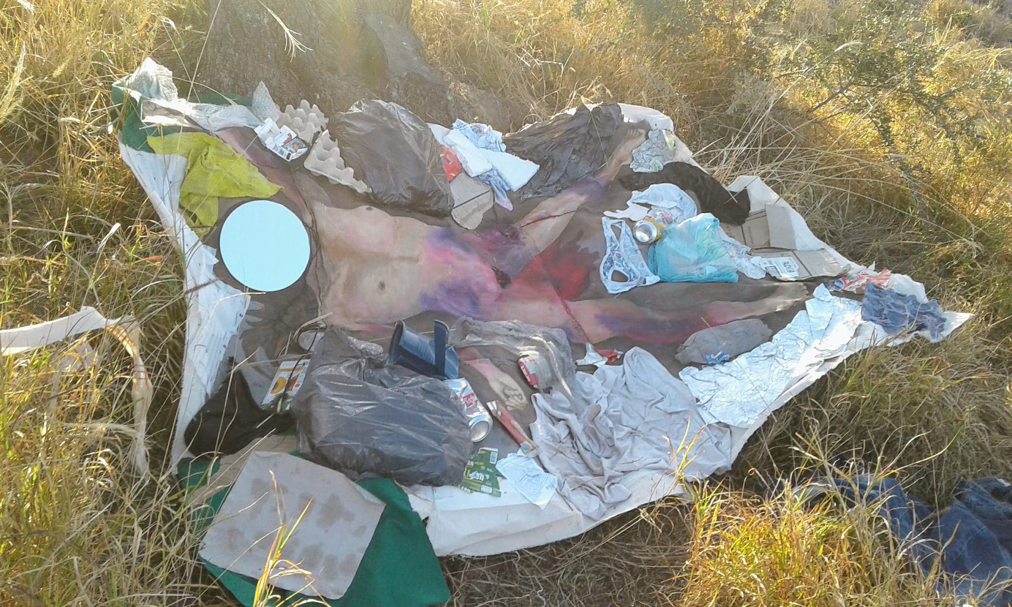 y donde estaba la madre cuando la violaron