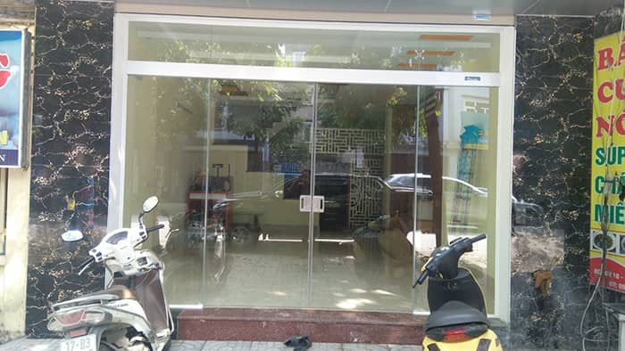Báo giá cửa kính cường lực 2 cánh tại Ahadoor Việt Nam