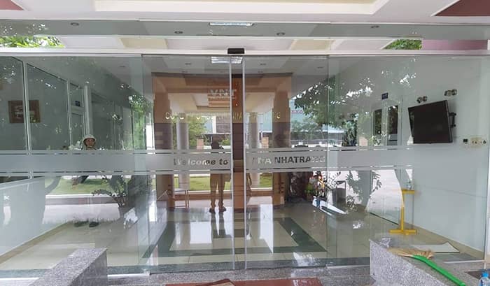 Lựa chọn Ahadoor đơn vị thi công cửa nhôm kính uy tín chuyên nghiệp tại Hà Nội
