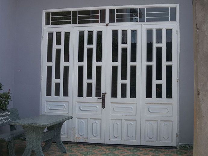 Ahadoor đơn vị thi công lắp đặt cửa sắt kính cương lực uy tín tại Hà Nội