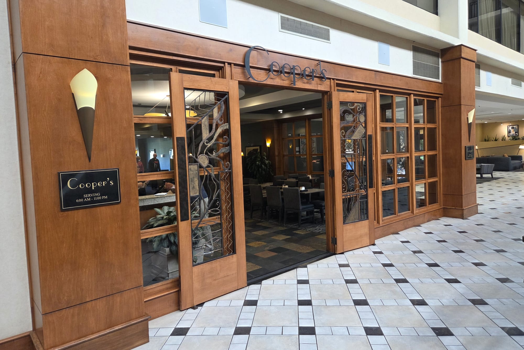 ETR Breakfast Apr 2026 HILTON