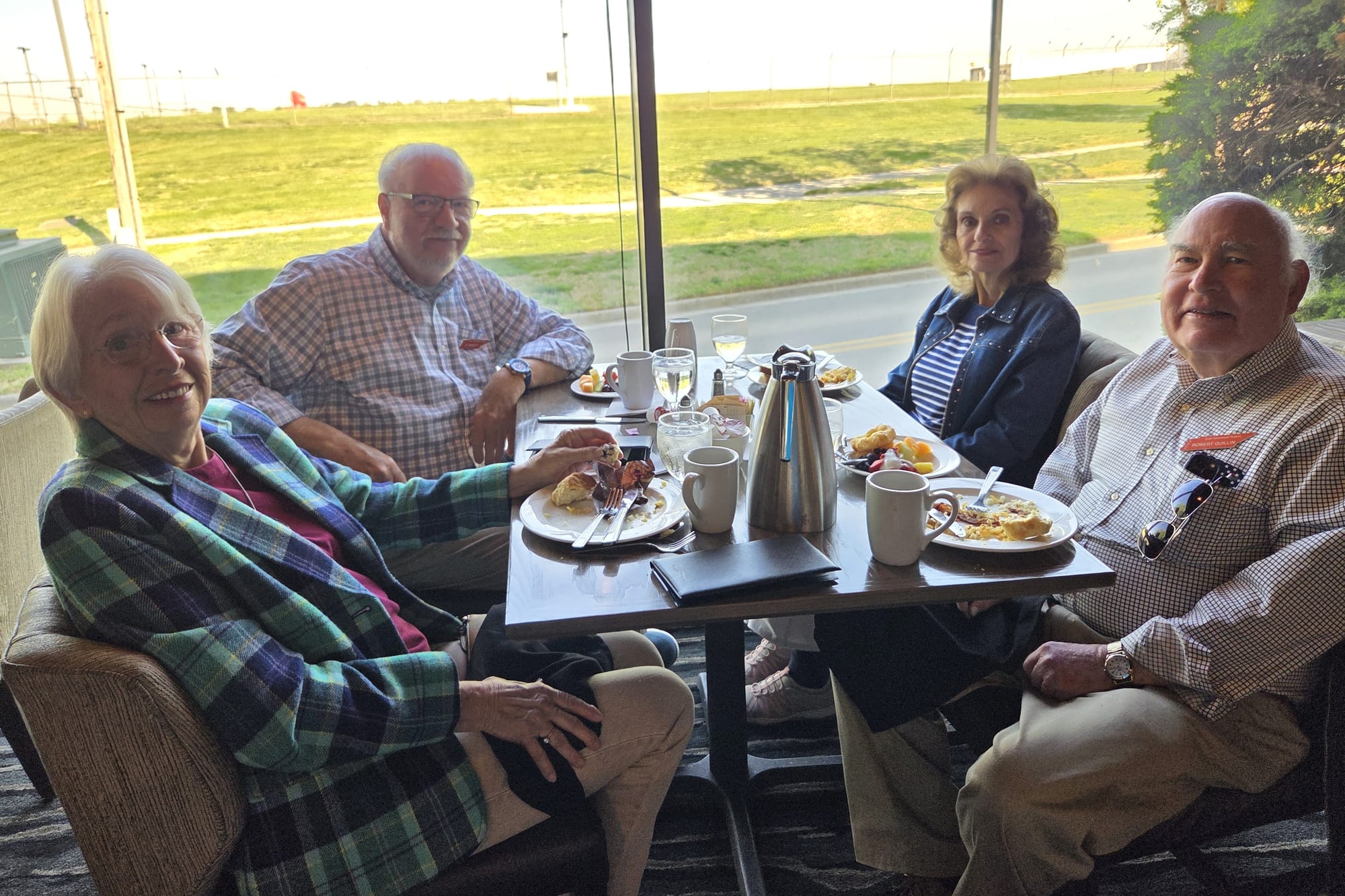 ETR Breakfast Apr 2026