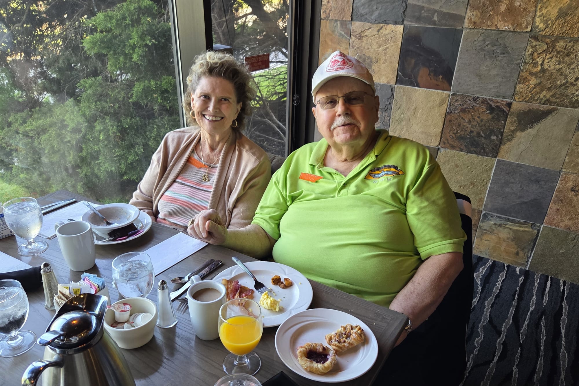 ETR Breakfast Apr 2026