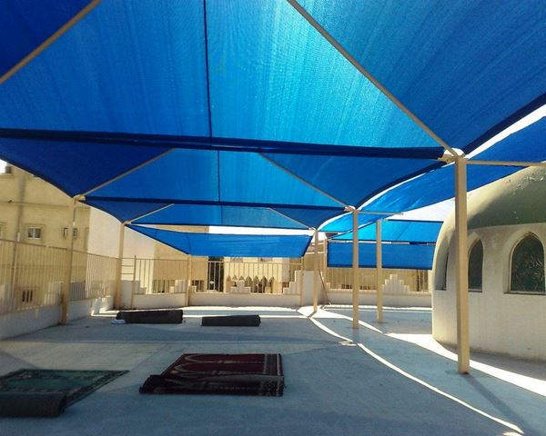 تركيب عوازل وأسقف وجدران