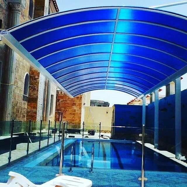 تركيب عوازل وأسقف وجدران