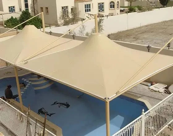 تركيب عوازل وأسقف وجدران