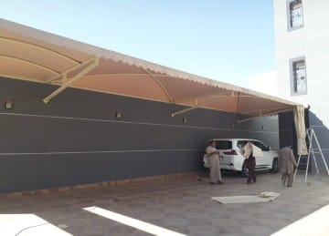 تركيب عوازل وأسقف وجدران