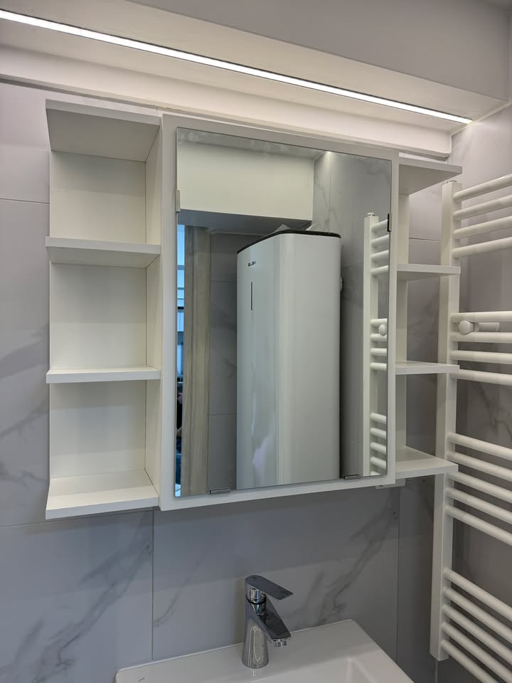 VidaXL fürdőszobaszekrény tükörrel