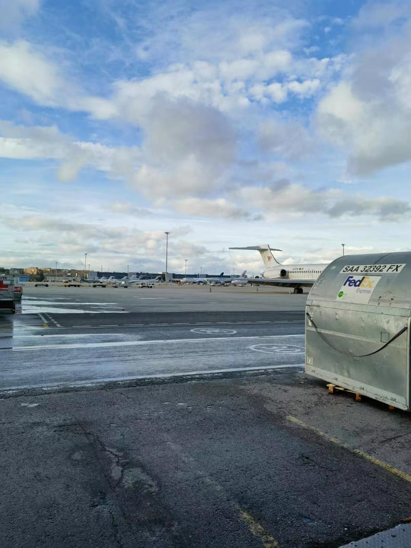 GHUB报关行预清关操作港口&监管仓清关