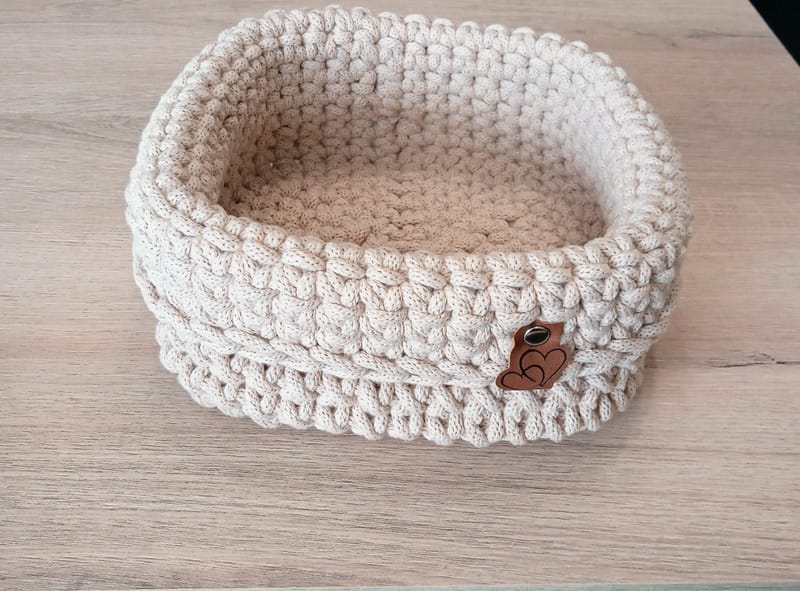 Round, square - fully crocheted