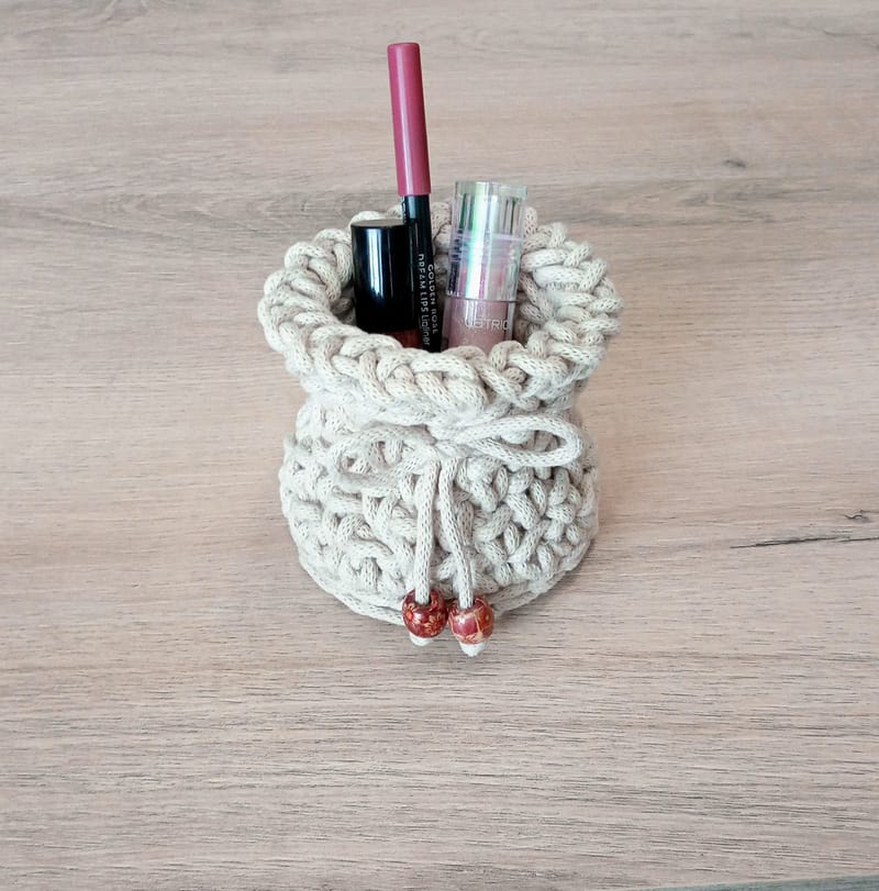 Small sweets for storage