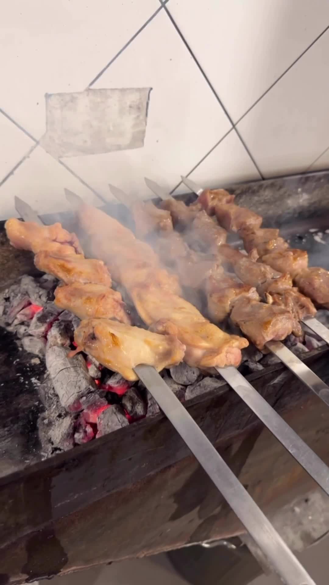 וידאו אחד thumbnail
