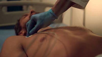 Gynecomastia Surgery in Riyadh: What Does the Consultation Involve?