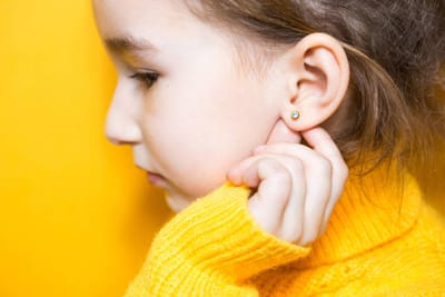 How to Choose the Best Earrings for New Ear Piercings