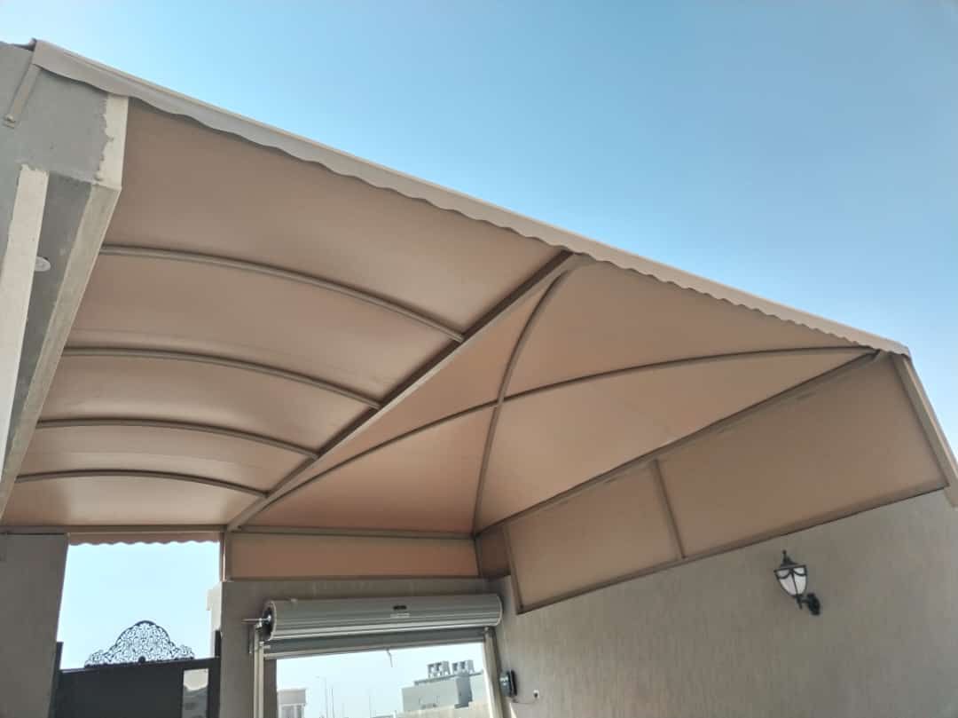 حداد حي الضياء – خبرة في تركيب المظلات والسواتر