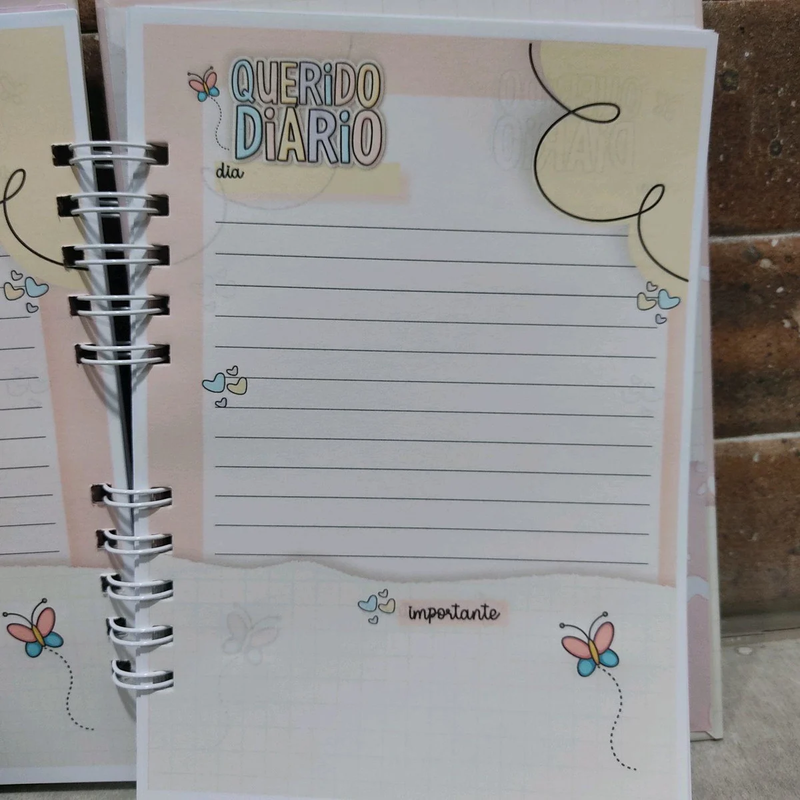 ...usa due quaderni: