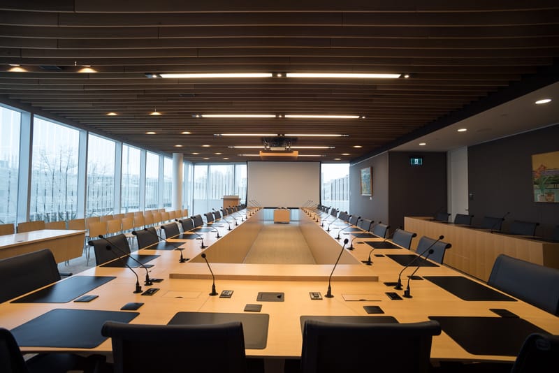 🤝 CIO/CAIO Interactive Roundtables & Workshops