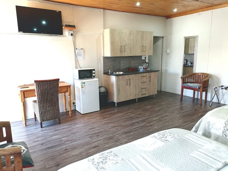 Room 14 - Self Catering