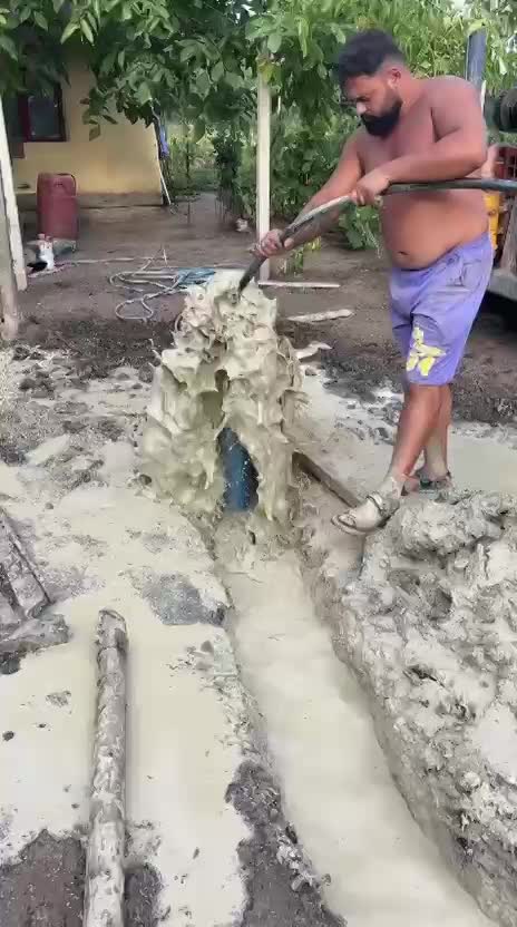 Foraje puturi mecanizat