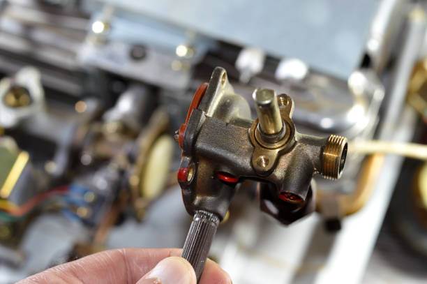 قطع غيار أصلية