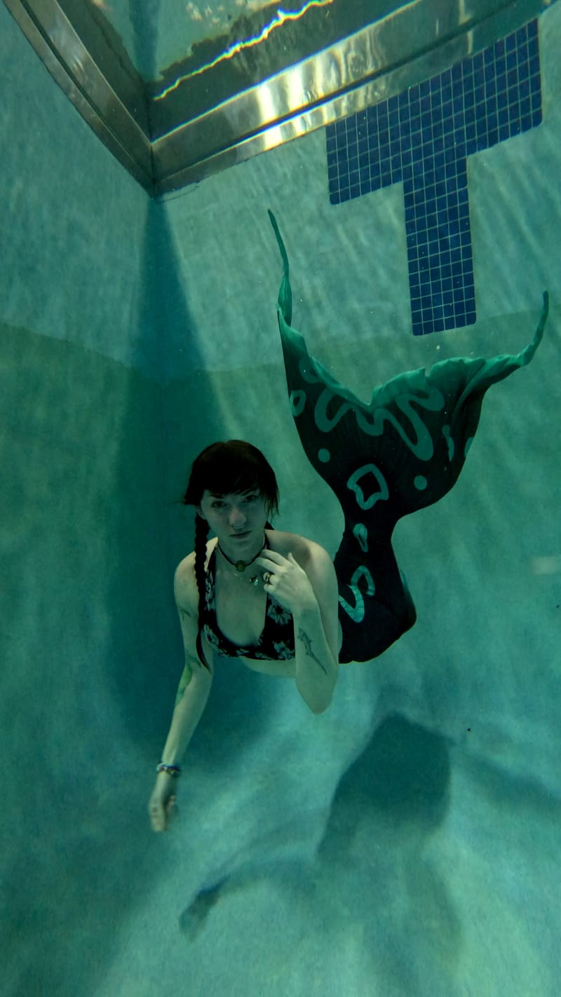 kelpiefins custom tails