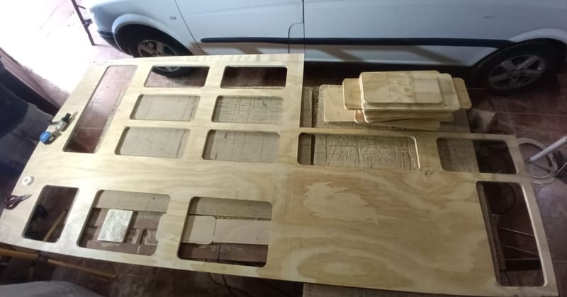 CON LOS MEJORES MATERIALES