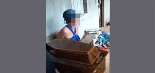 MULHER FURTOU UM CAIXÃO COM CORPO DE UM RECÉM-NASCIDO