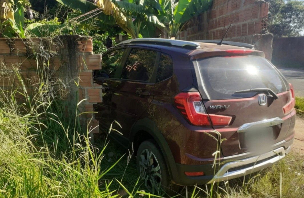 PERSEGUIÇÃO A VEÍCULO ROUBADO EM ARARAQUARA