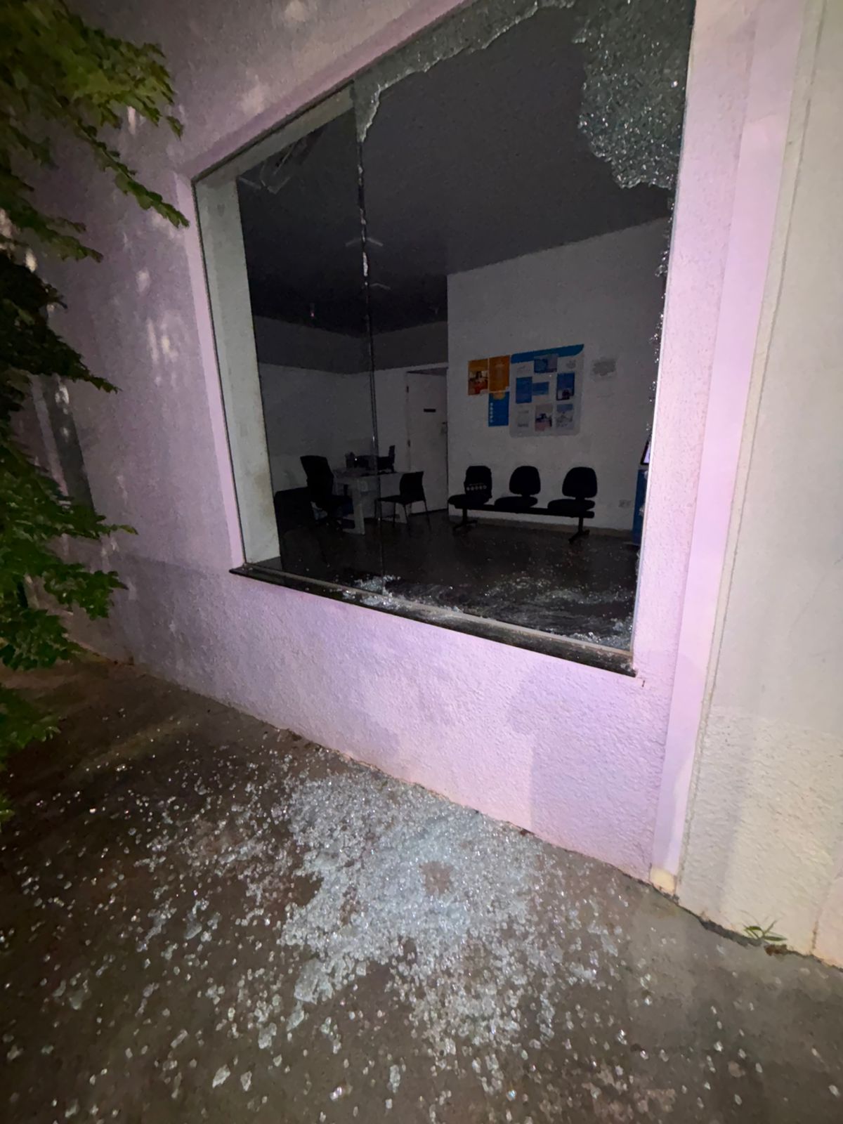 MELIANTE PRATICOU FURTO EM LOJA DE ROUPAS E ESCRITÓRIO DA CPFL