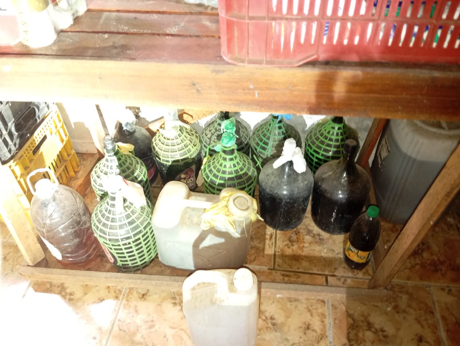 EM JABOTICABAL SUSPEITA DE BEBIDAS FALSIFICADAS