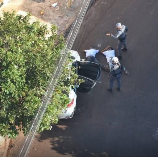 PERSEGUIÇÃO E CERCO A TRÊS BANDIDOS COM APOIO DO HELICÓPTERO ÁGUIA