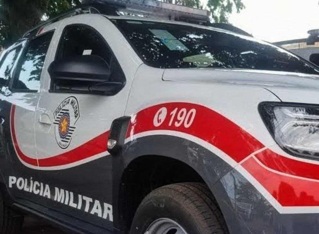 EM GUARIBA MULHER É PRESA NA POSSE DE DROGAS