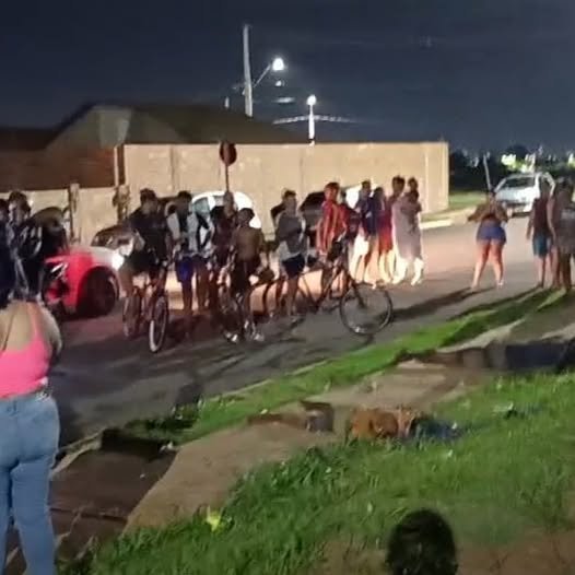 DOIS MELIANTES SÃO LINCHADOS POR POPULARES